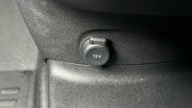 Peugeot Partner Long Diesel 950 1.5 BlueHDi 100 Asphalt Premium + Van